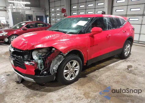 2019 Chevrolet Blazer z USA, uszkodzony, nr VIN 3GNKBBRA3KS664306